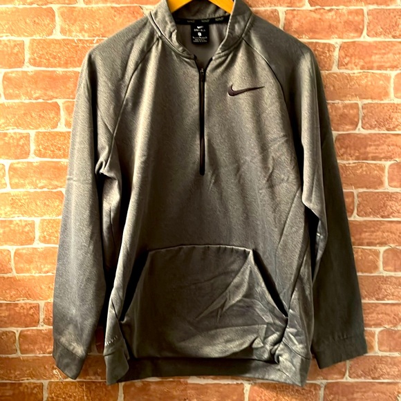 Men's 1/4 zip Nike DriFit Fleece Sweatshirt - Picture 1 of 13